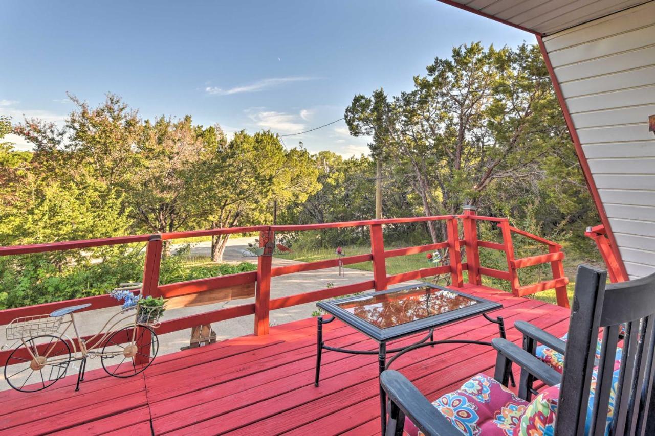 Charming Lake Creek Cabin With Pool Access And Decks Granbury Dış mekan fotoğraf